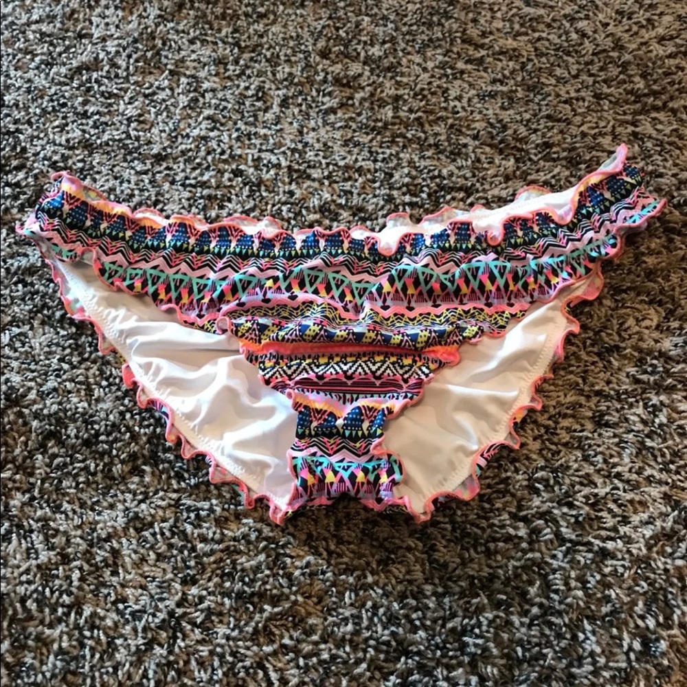Vs cheeky bottoms